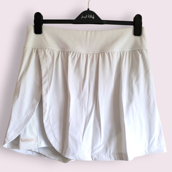 Travis Mathew Pants - Travis Mathew XL Skort Athletic Golf Tennis Skirt White Activewear Womenswear